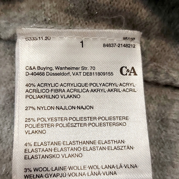 Cardigan - Picture 6 of 9